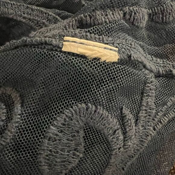 Express size Med. blue sheer embroidered blouse - Picture 6 of 6